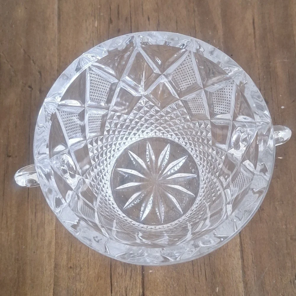 Mikasa Vintage Lead Crystal Ice Bucket – Diamond Cut Pattern with Handles